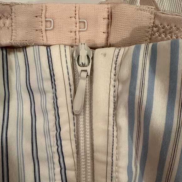 Vintage Dolce & Gabbana corset - Picture 6 of 9